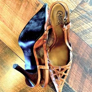 Carlos Santana beautiful exquisitely crafted 4 inch heels EUC ) rarely worn